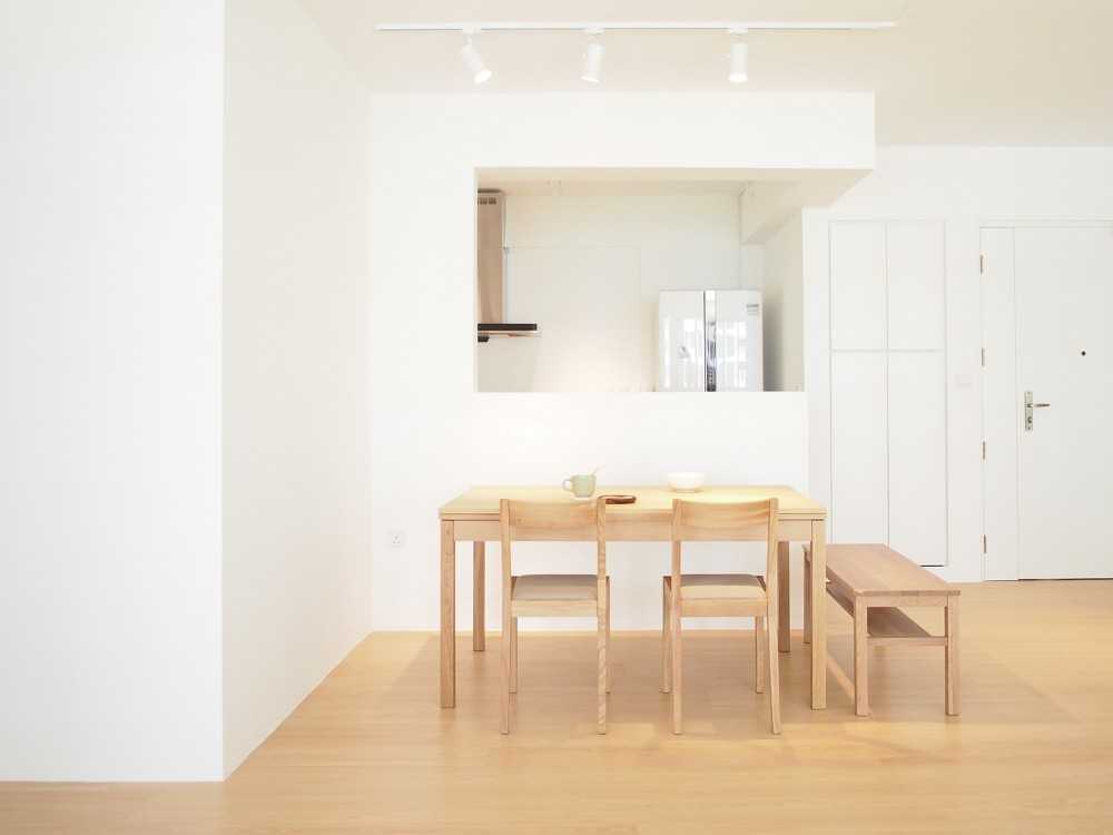 Scandinavian Dining Room with Tableware and Lighting