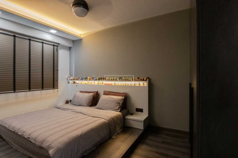 Contemporary Bedroom with Platform Bed and Vinyl Flooring
