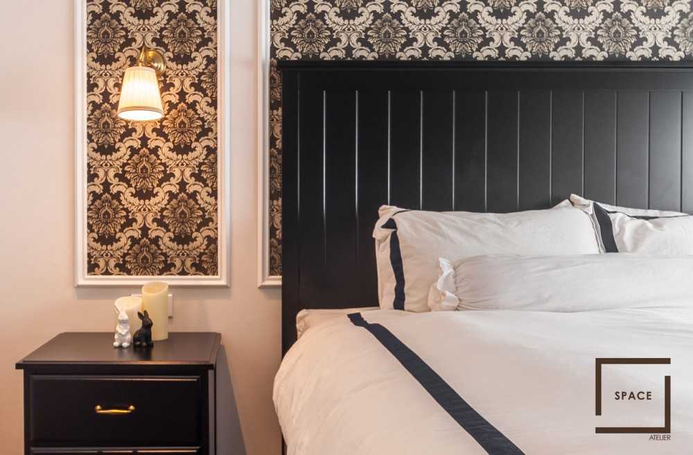 Modern Bedroom with Wardrobe and Sliding Wardrobe