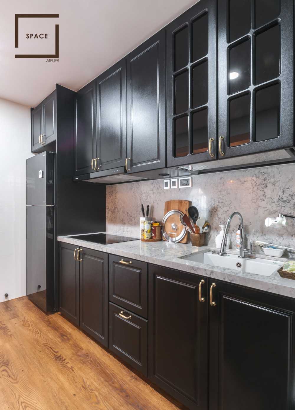 Modern Kitchen with Kitchen Accessories and Kitchen Tap