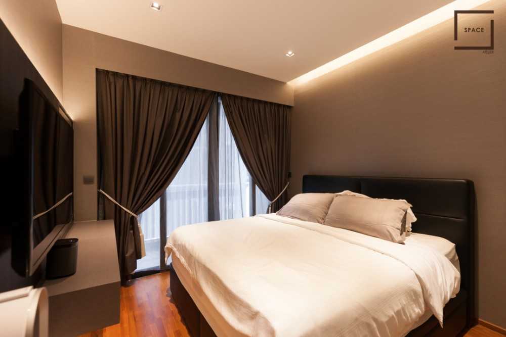 Modern Bedroom with Wardrobe and Sliding Wardrobe