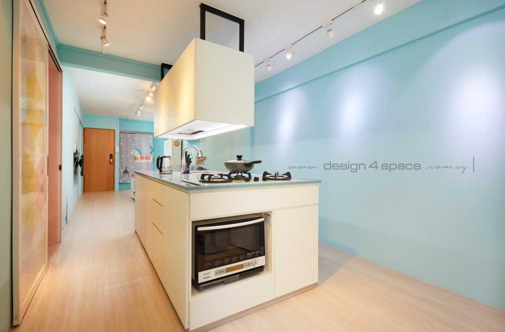 Contemporary Kitchen with Vinyl Flooring and Open Kitchen