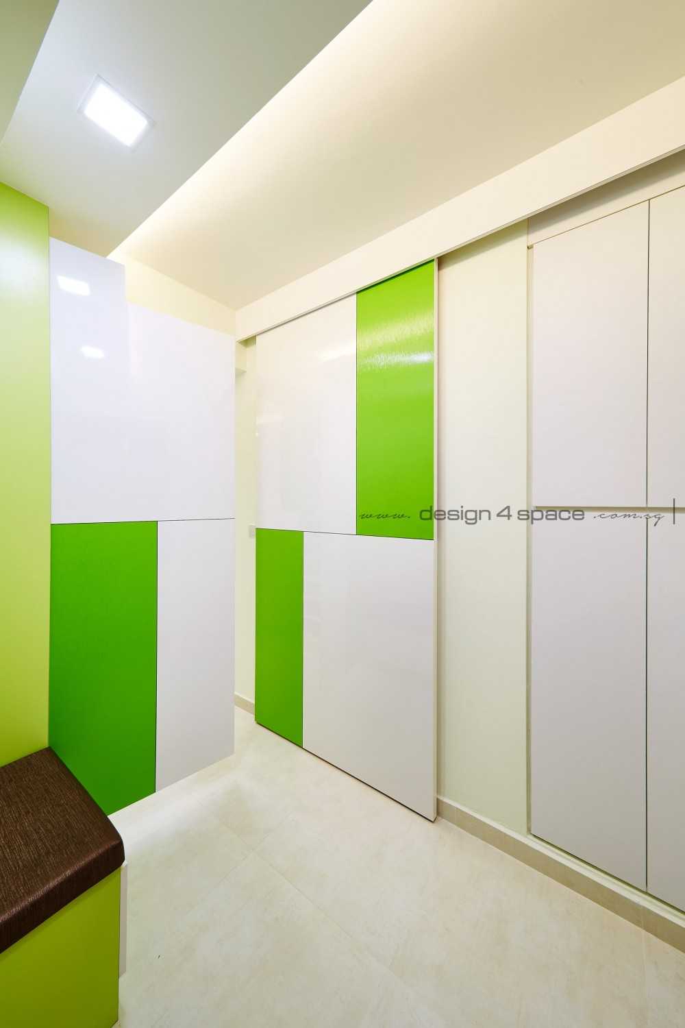Contemporary Entryway with Mirror and Shoe Rack