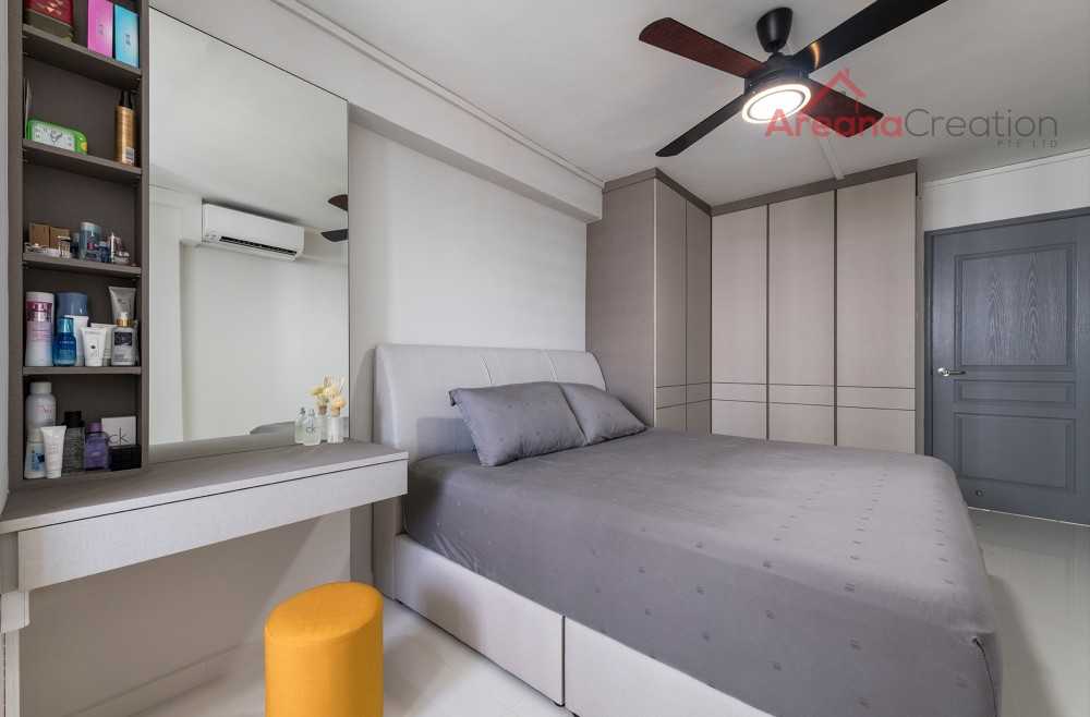 Contemporary Bedroom with Wardrobe and Sliding Wardrobe