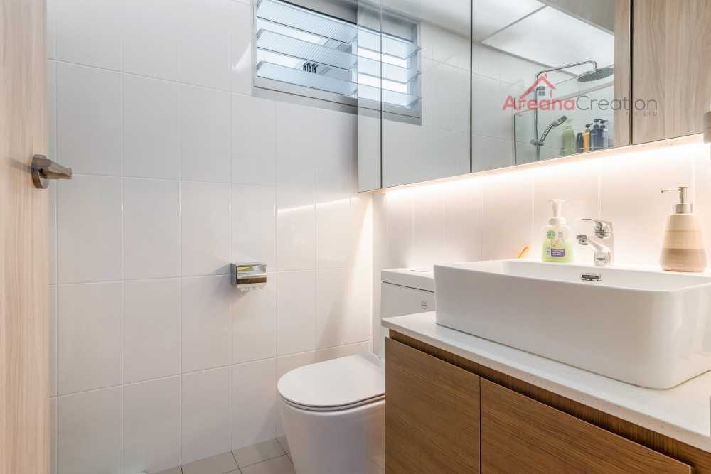 Scandinavian Bathroom with Mirror and Bathroom Storage