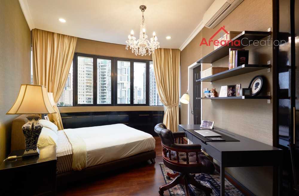 Vintage Bedroom with Vinyl Flooring and Herringbone Tiling