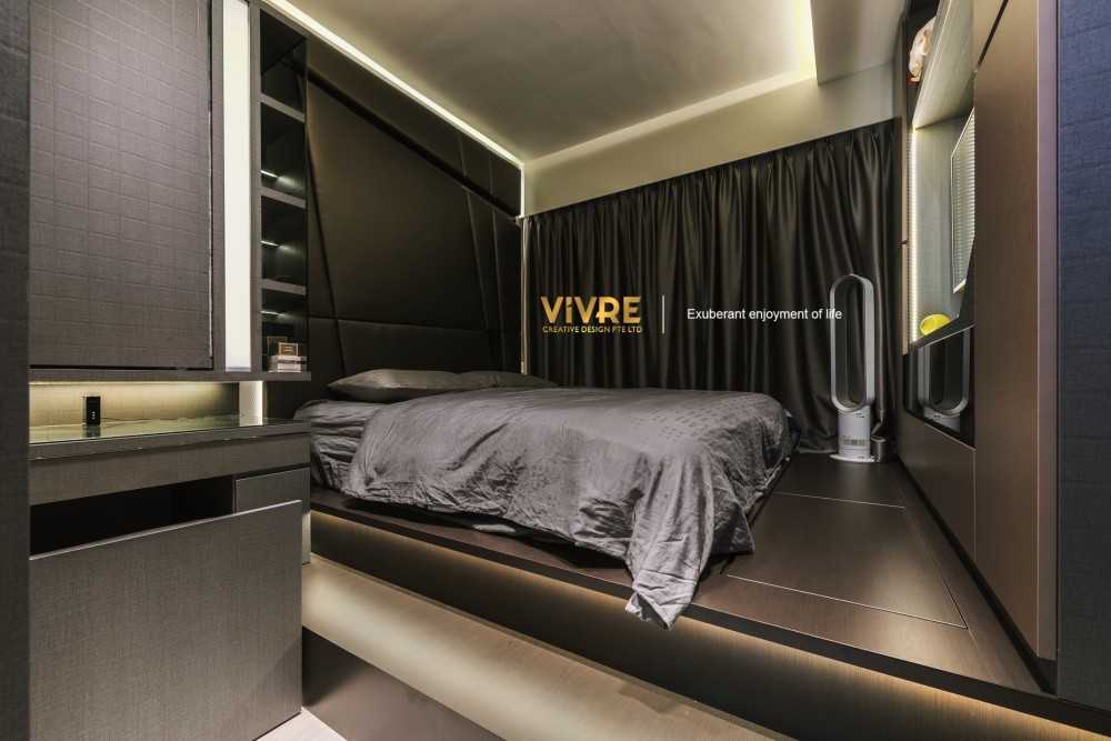 Asian Bedroom with Platform Bed and Vinyl Flooring