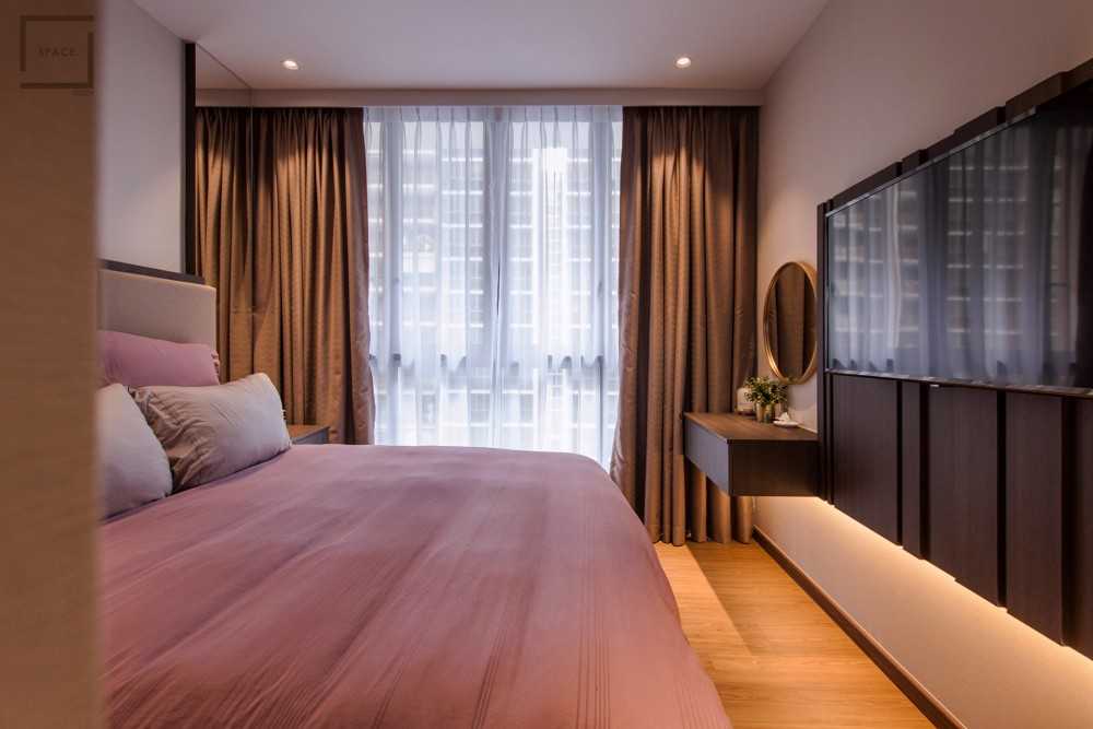 Minimalist Bedroom with Wardrobe and Sliding Wardrobe