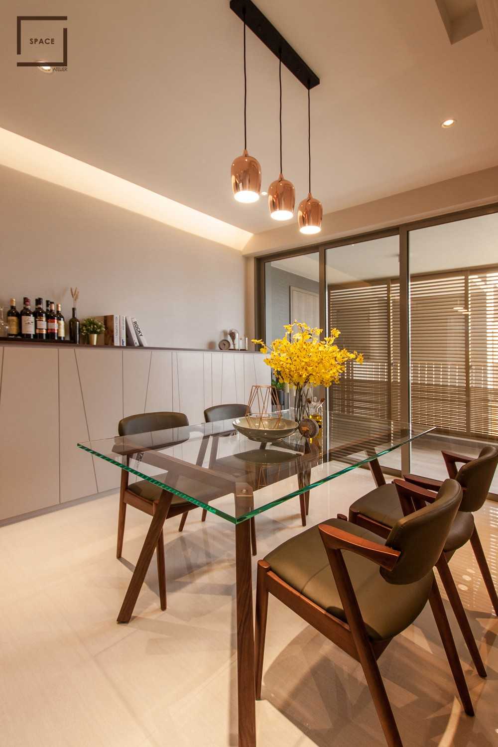 Minimalist Dining Room with Drop Ceiling and Downlights