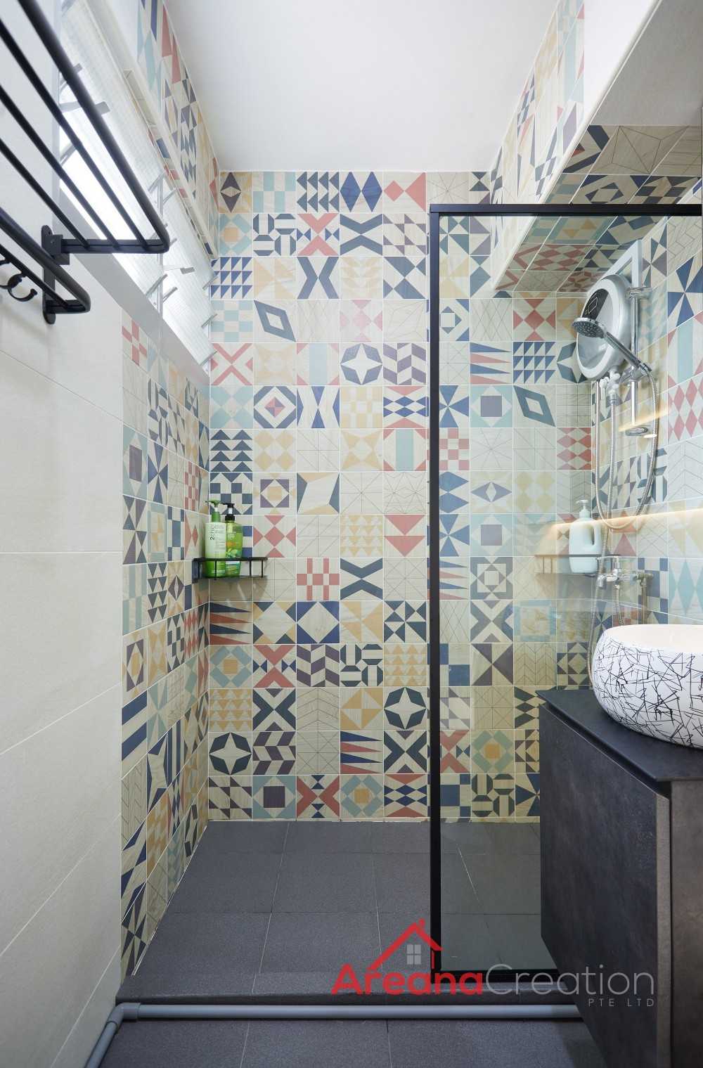 Contemporary Bathroom with Mirror and Rainshower
