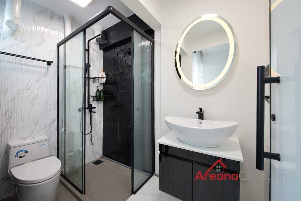 Contemporary Bathroom with Homogeneous Tiles and Mirror