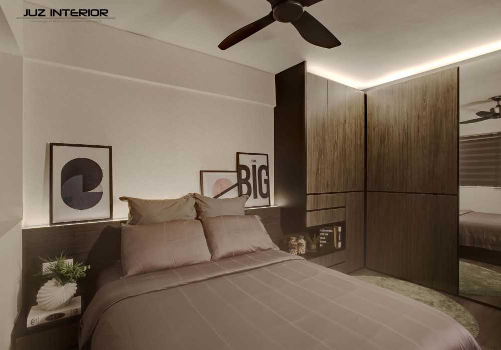 Contemporary Bedroom with Mirror and Wardrobe