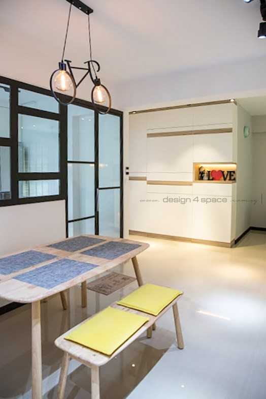 Scandinavian Dining Room with Dining Table and Dining Chairs