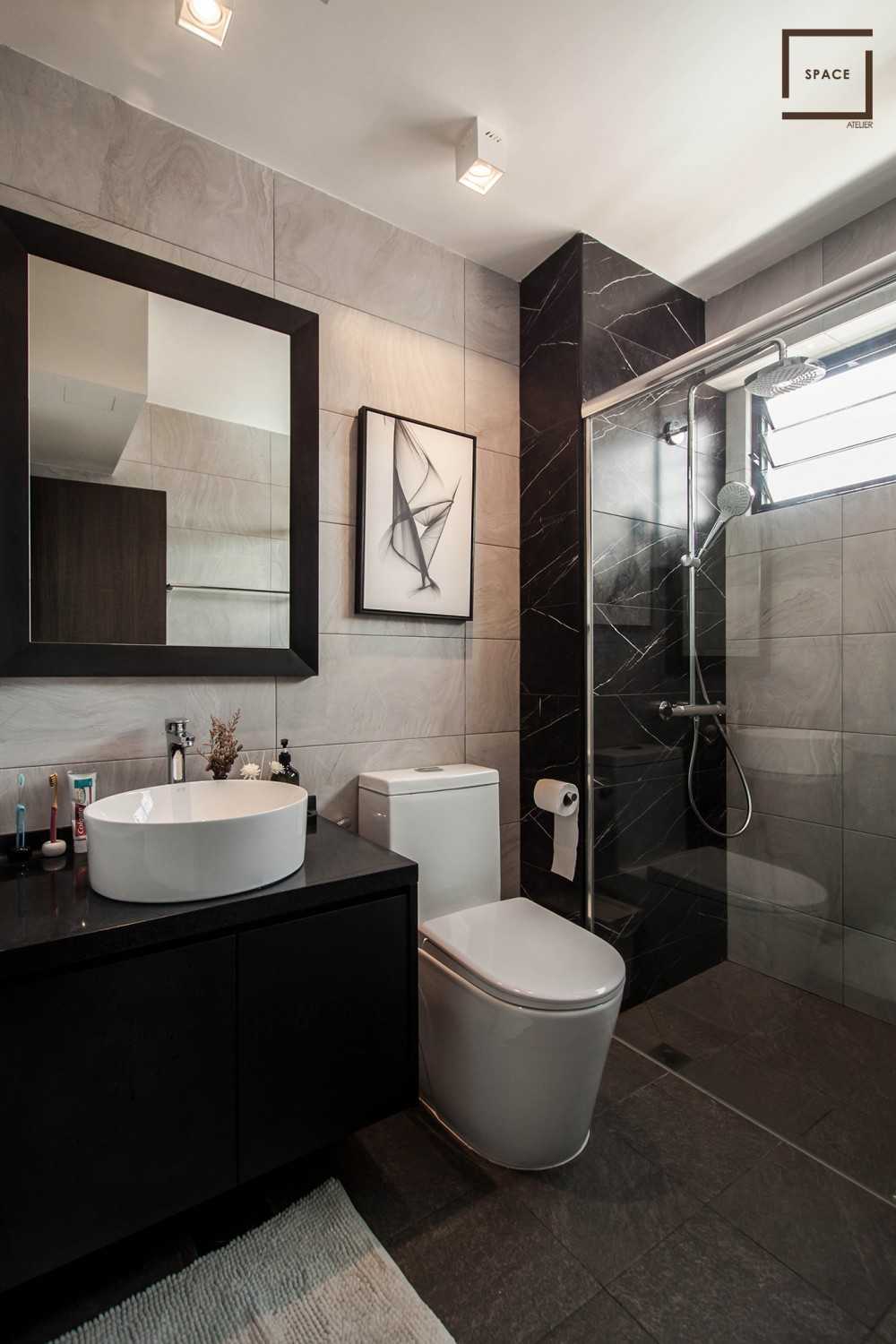 Contemporary Bathroom with Mirror and Shower Screen