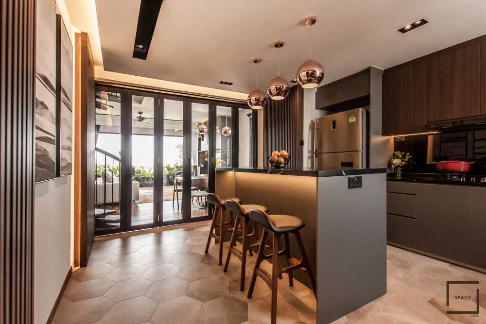 Contemporary Kitchen with Kitchen Island and Open Kitchen