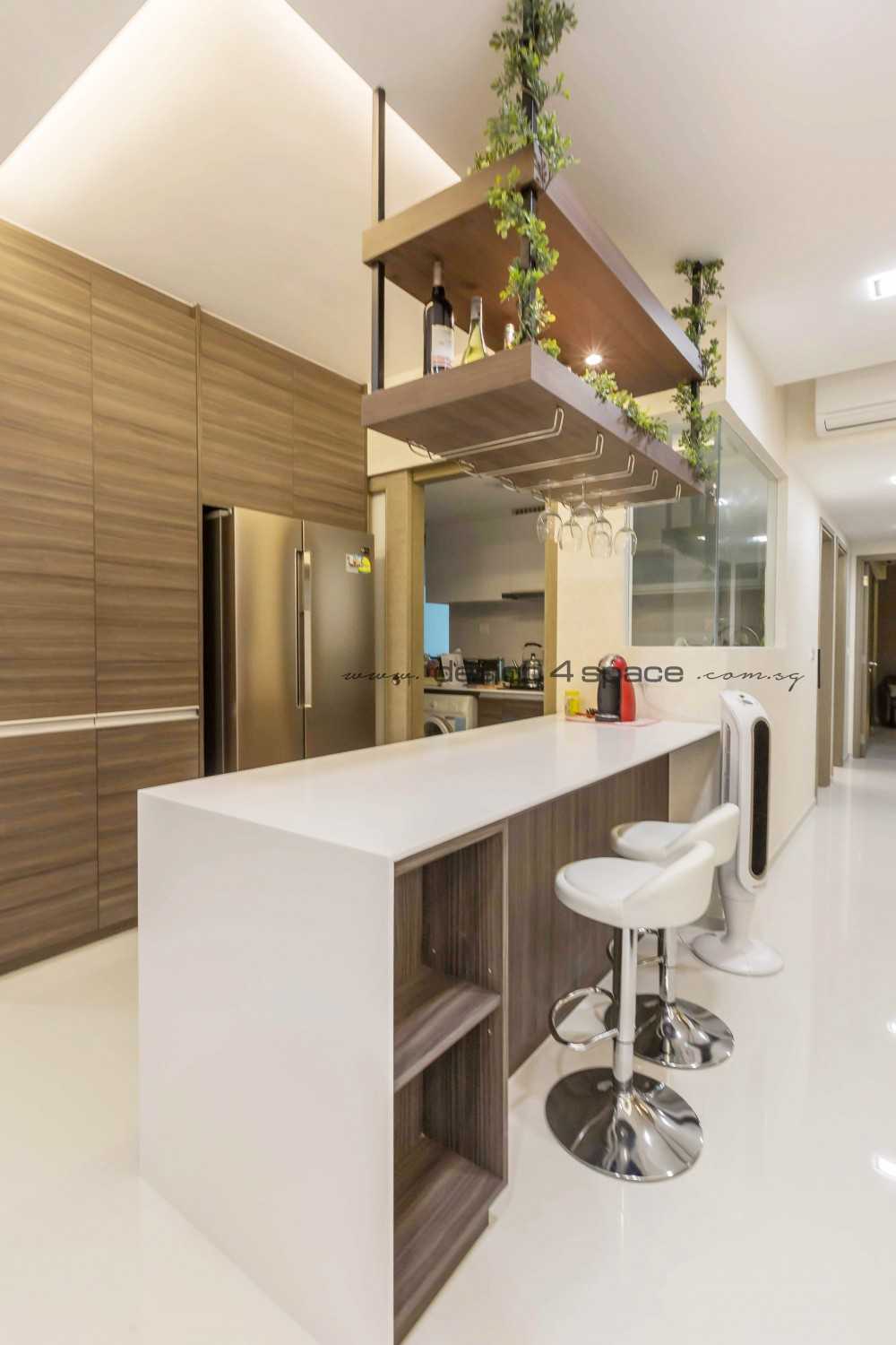Modern Dining Room with Dining Table and Dining Chairs