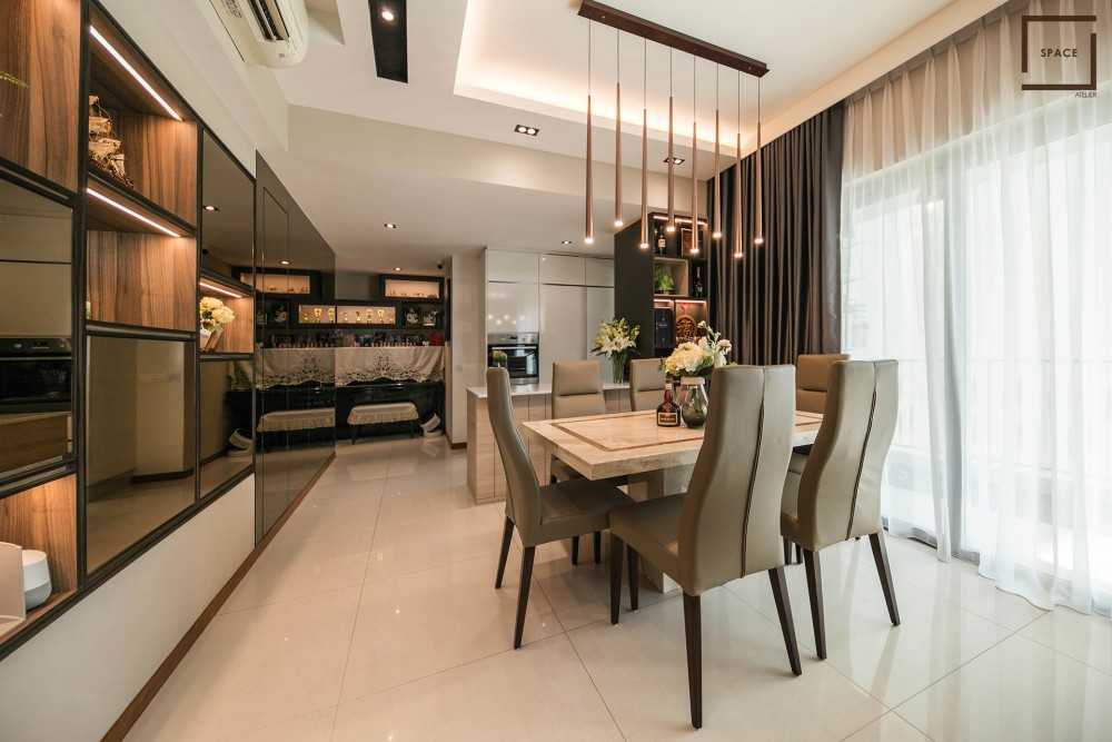 Contemporary Dining Room with Downlights and Dining Table