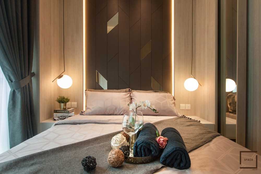 Contemporary Bedroom with Wardrobe and Sliding Wardrobe
