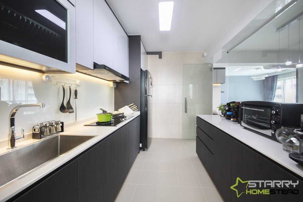 Modern Kitchen with Countertop and Kitchen Tap