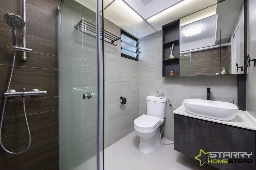 Modern Bathroom with Mirror and Vanity Counter