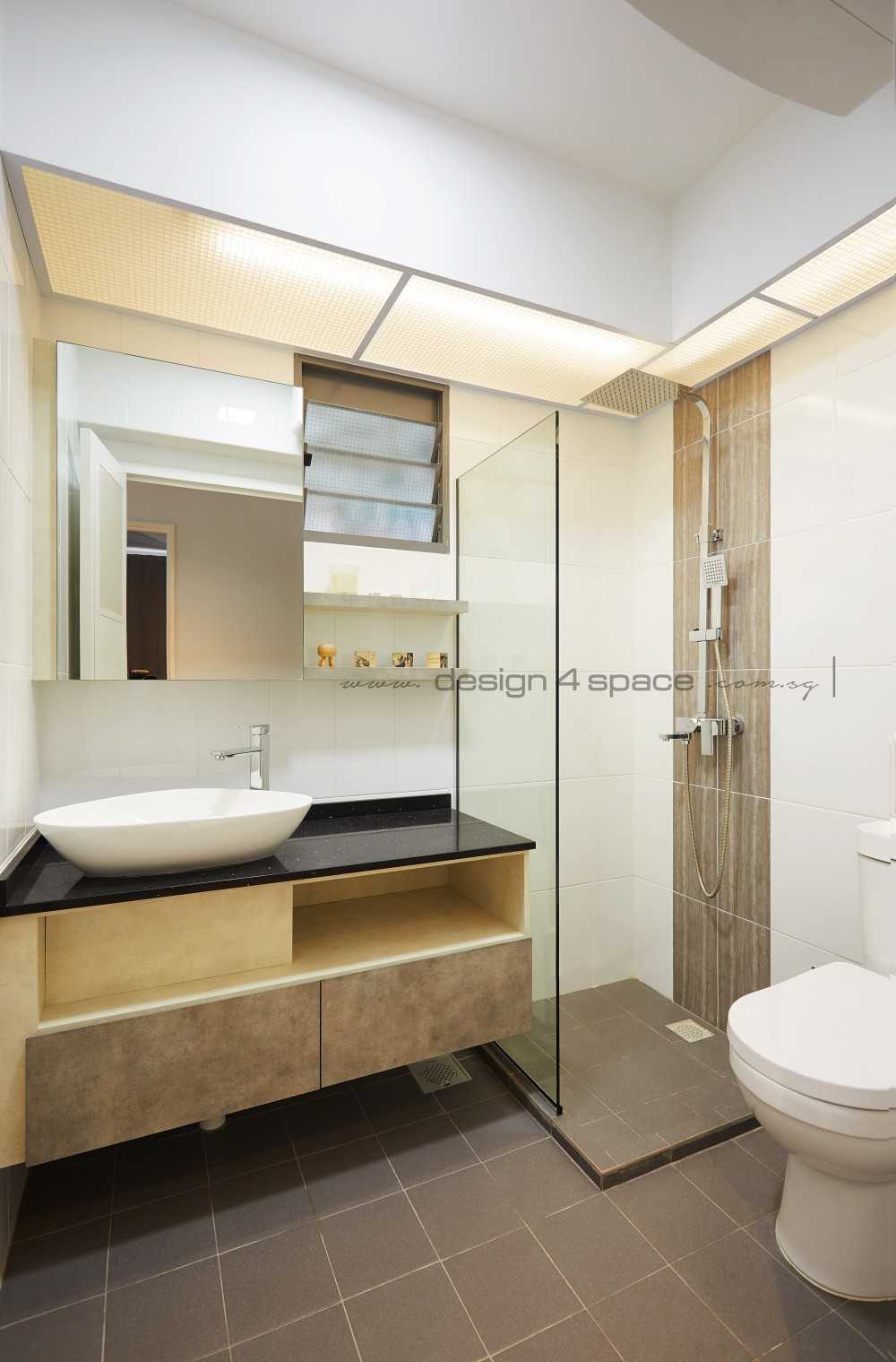 Scandinavian Bathroom with Bathroom Lighting and Toilet Bowl