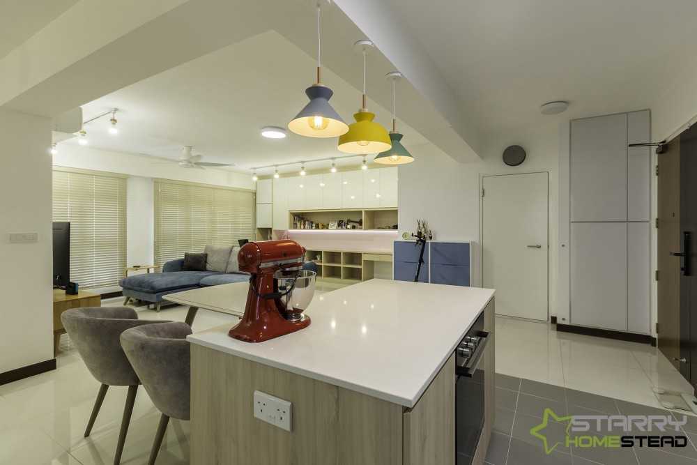 Scandinavian Dining Room with Kitchen Island and Dining Table
