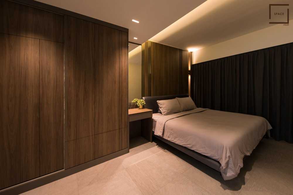 Contemporary Bedroom with Wardrobe and Sliding Wardrobe