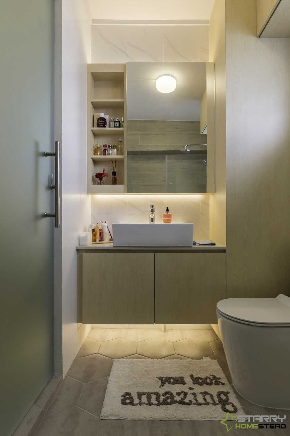 Scandinavian Bathroom with Mirror and Vanity Counter