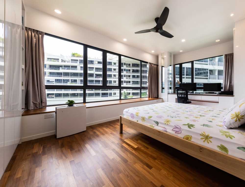 Contemporary Bedroom with Ceiling Light and Wardrobe
