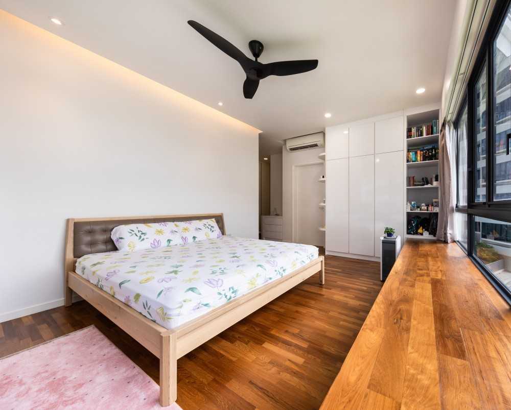 Contemporary Bedroom with Parquet Floor and Bay Window