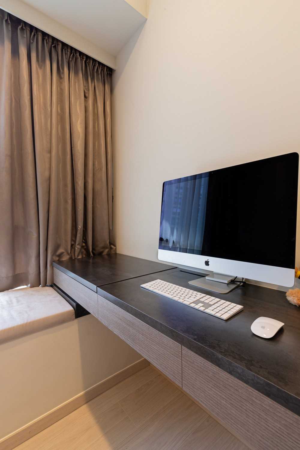 Contemporary Workstation with Drawer Units and Computer Table