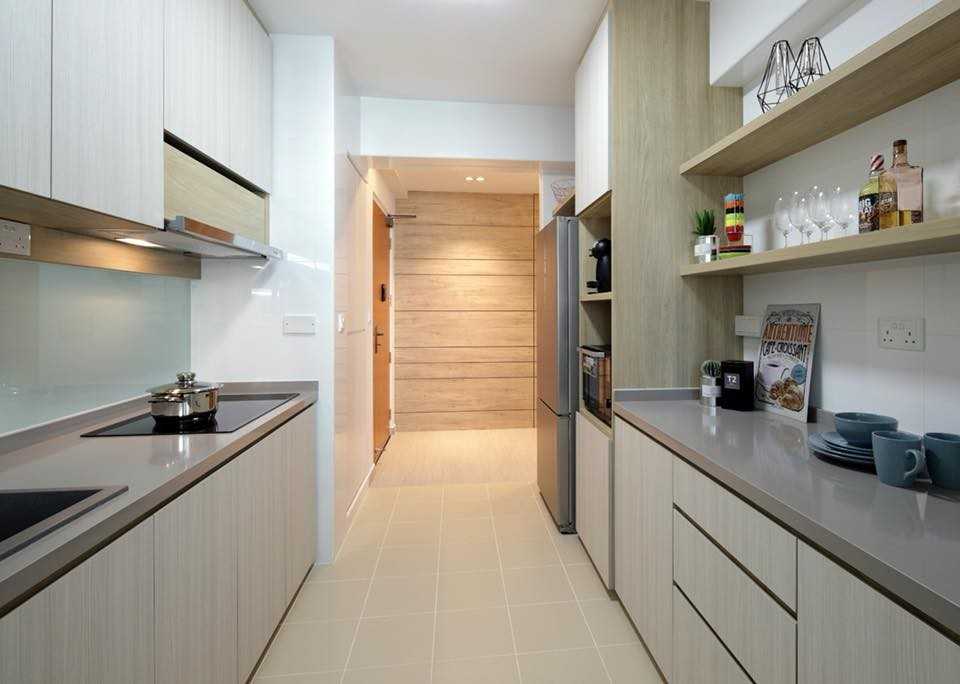 Scandinavian Kitchen with Countertop and Kitchen Backsplash