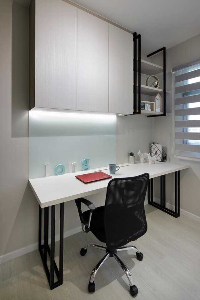 Scandinavian Workstation with Storage Cabinets and Small Storage