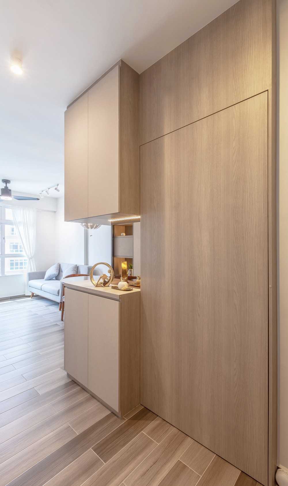 Contemporary Entryway with Mirror and Small Storage
