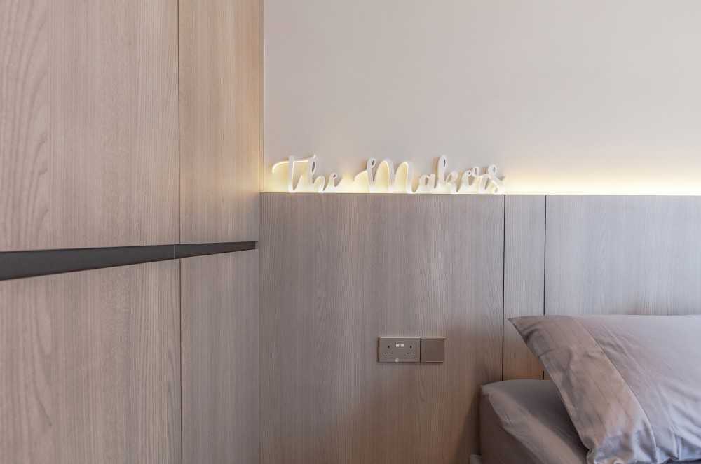 Contemporary Bedroom with Wardrobe and Bed