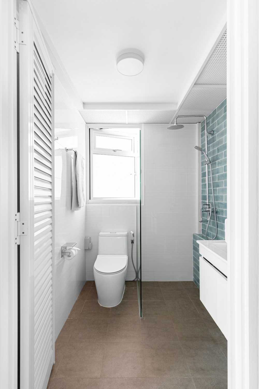 Scandinavian Bathroom with Shower Screen and Toilet Bowl
