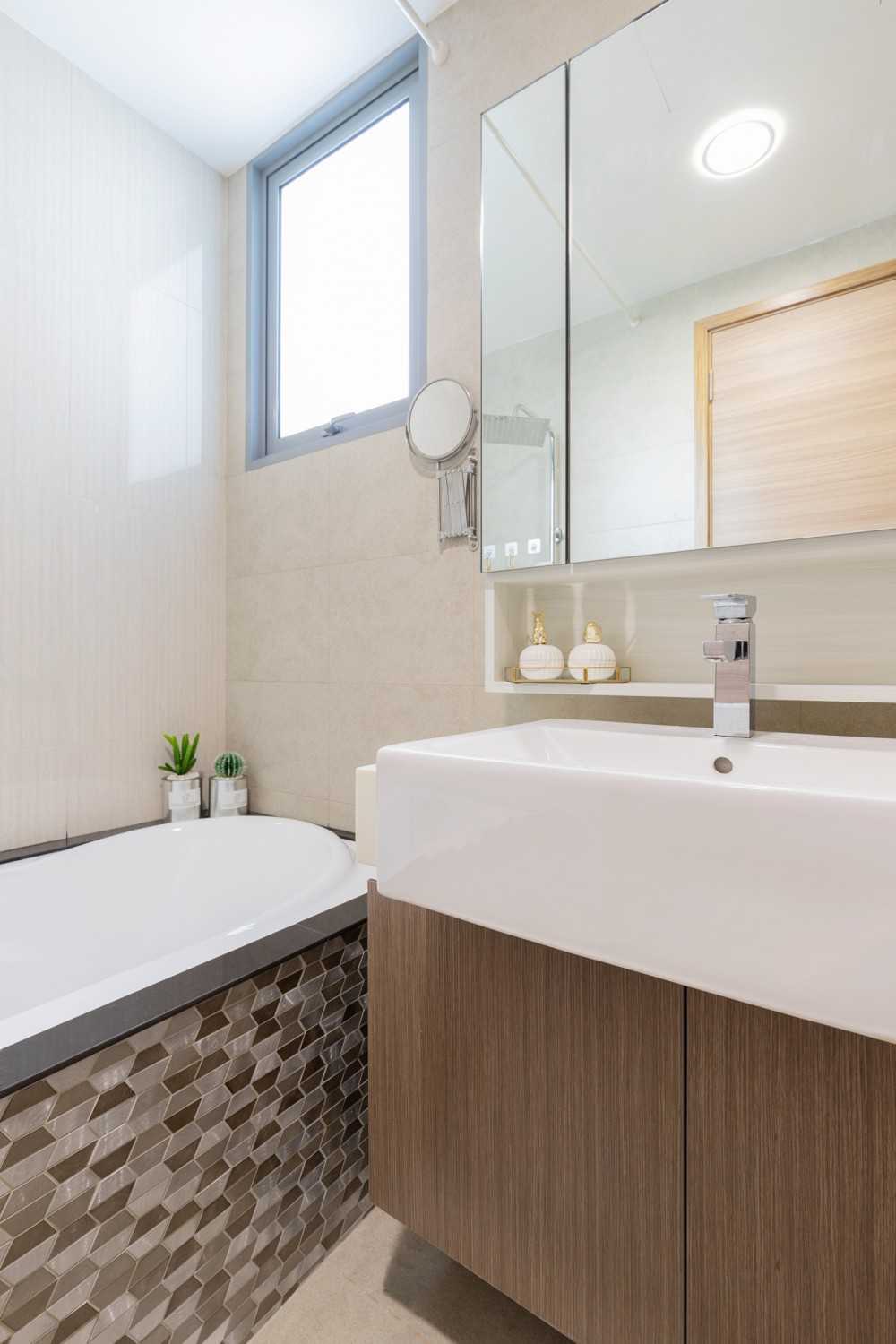 Minimalist Bathroom with Bathtub and Bathroom Tap