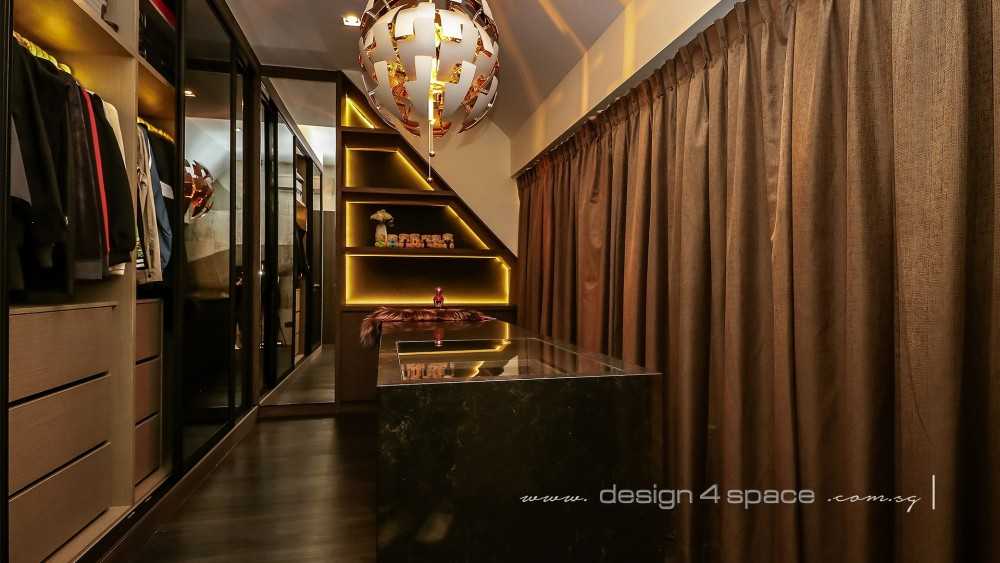 Modern Walk-in Wardrobe with Mirror and Wardrobe