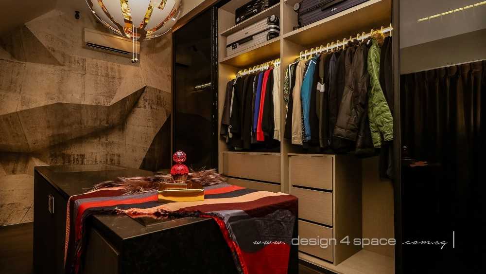 Modern Walk-in Wardrobe with Mirror and Wardrobe