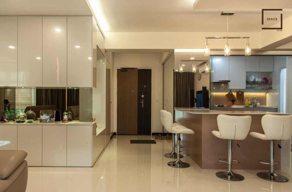 Modern Kitchen with Cupboard and Kitchen Accessories
