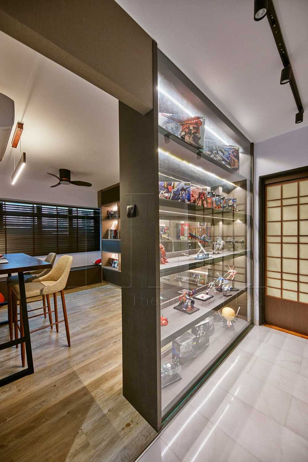Asian Home Office with Desk and Desk Chairs