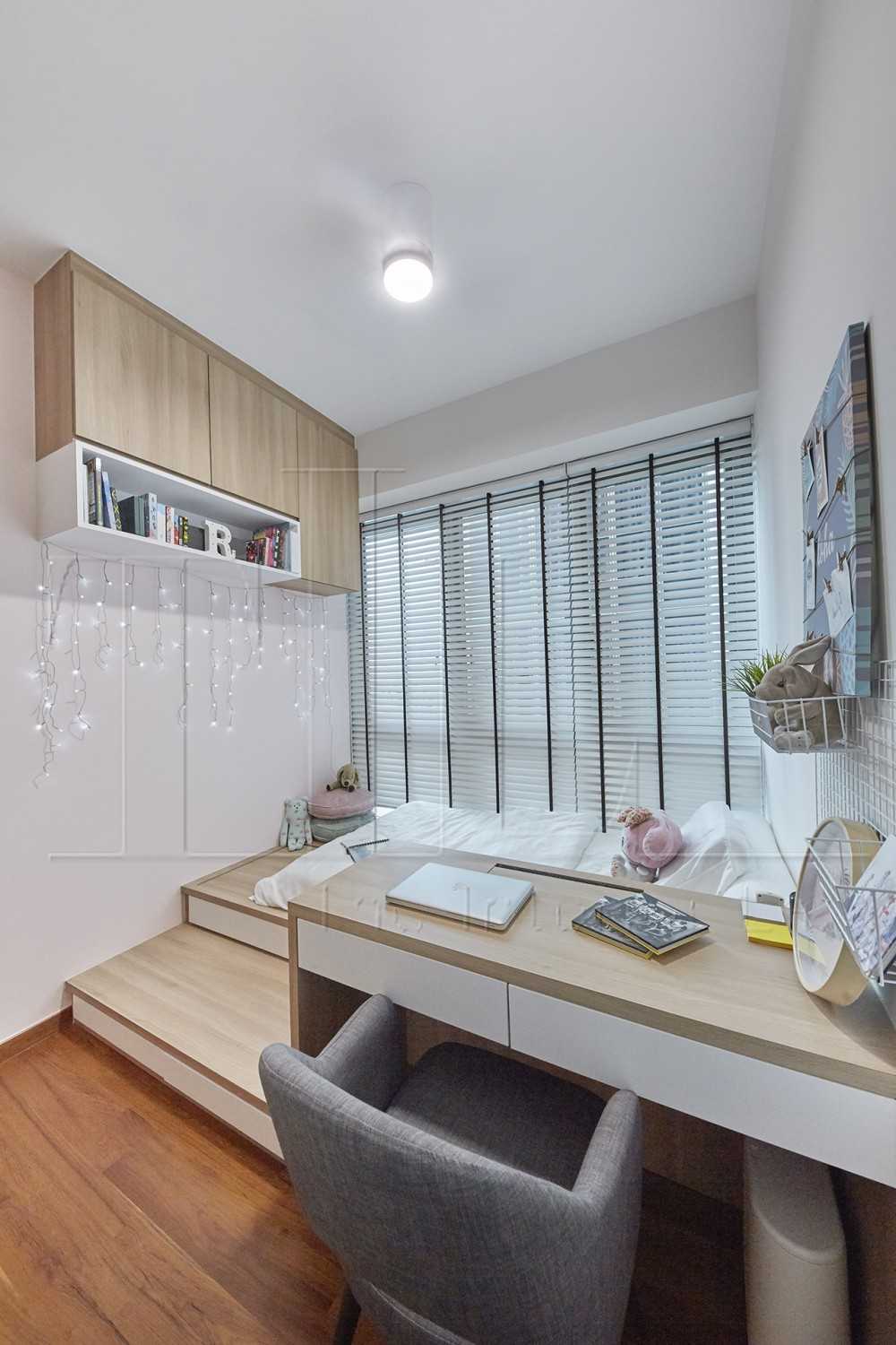 Modern Kids Room with Bookshelf and Platform Bed