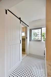 Contemporary  at Ang Mo Kio Contemporary