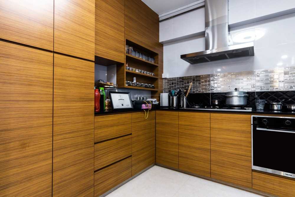 Asian Kitchen with Countertop and Homogeneous Tiles