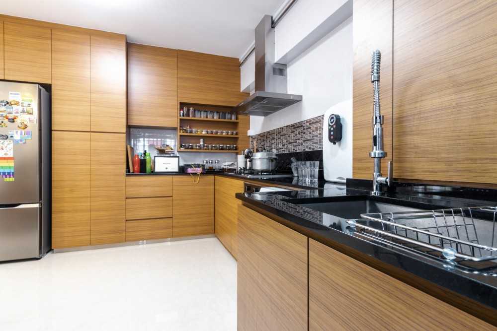 Asian Kitchen with Countertop and Homogeneous Tiles