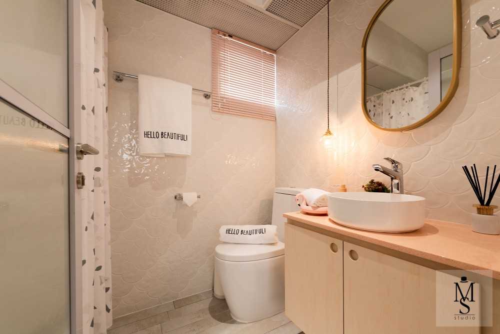 Scandinavian Bathroom with Shower Screen and Bathroom Accessories