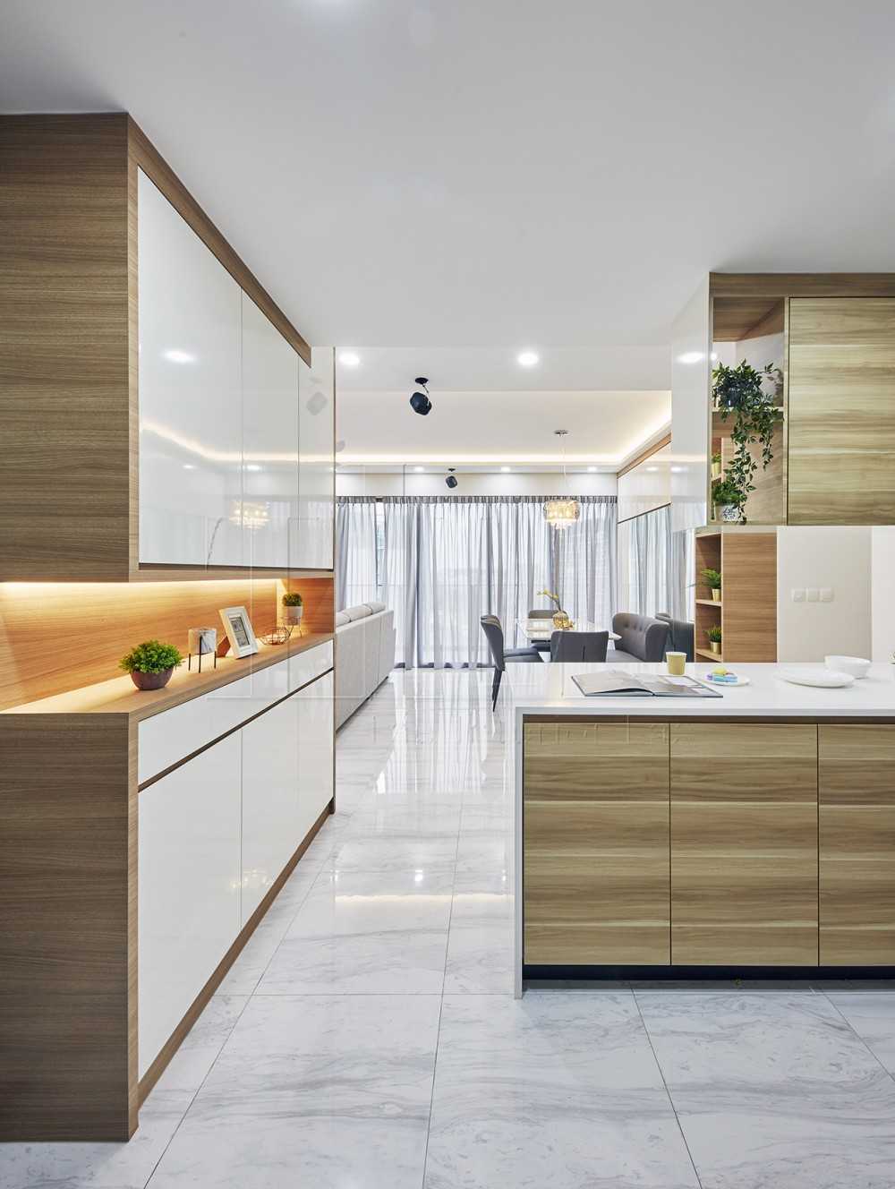 Scandinavian Hallway with Countertop and Open Kitchen
