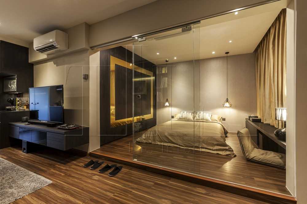 Modern Bedroom with Platform Bed and Feature Wall