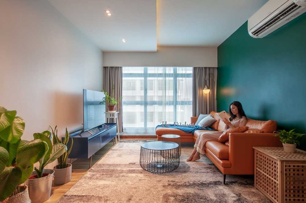 Transitional Living Room with TV and Lighting