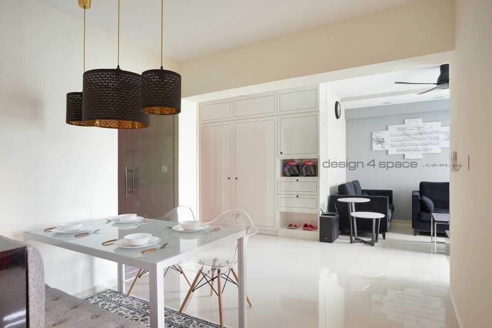 Modern Dining Room with Drop Ceiling and Downlights